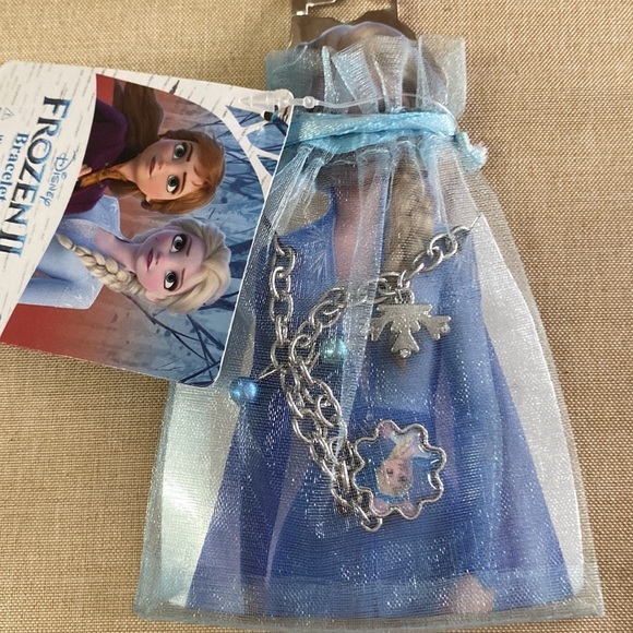 #1- Disney Frozen II Bracelet age 3+ (AI) - Picture 1 of 6